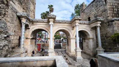 Antalya - Hadrianstor