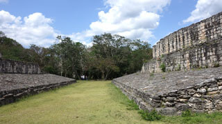 Ek Balam - Ballspielfeld der Maya