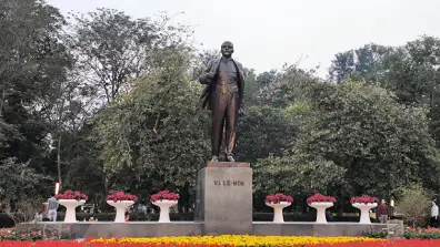 Hanoi - Lenin Denkmal