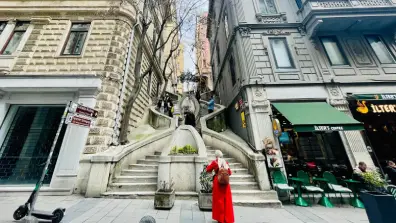 Istanbul - Kamondo Treppe