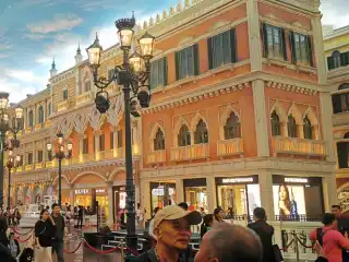 Macau - Im Venetian Shoppingcenter