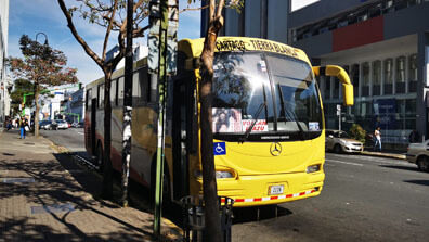 San Jose - Bus zum Nationalpark Irazu