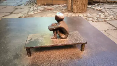 Stockholm - Skulptur IRON BOY