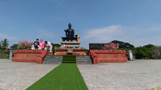 Sukhothai - King Ramkhamhaeng Monument