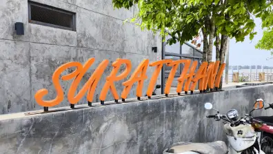 Surat Thani - Uferpromenade