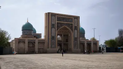 Taschkent - Mausoleum of Saint Abu Bakr Kaffal Shashi