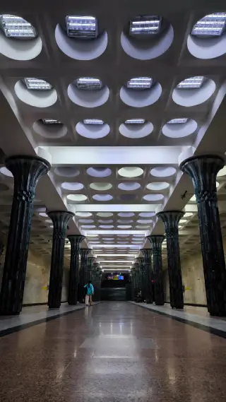 Metrostation Gafur Gulom Taschkent - Metrostation Gafur Gulom
