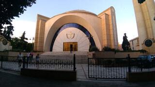 Tirana - Auferstehungskathedrale